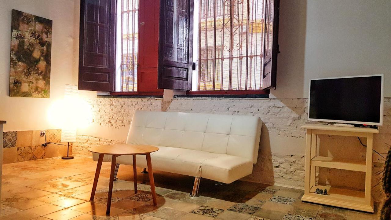 Ferienwohnung B Reform Netflix Parking Segun Disponibilidad Sevilla Exterior foto